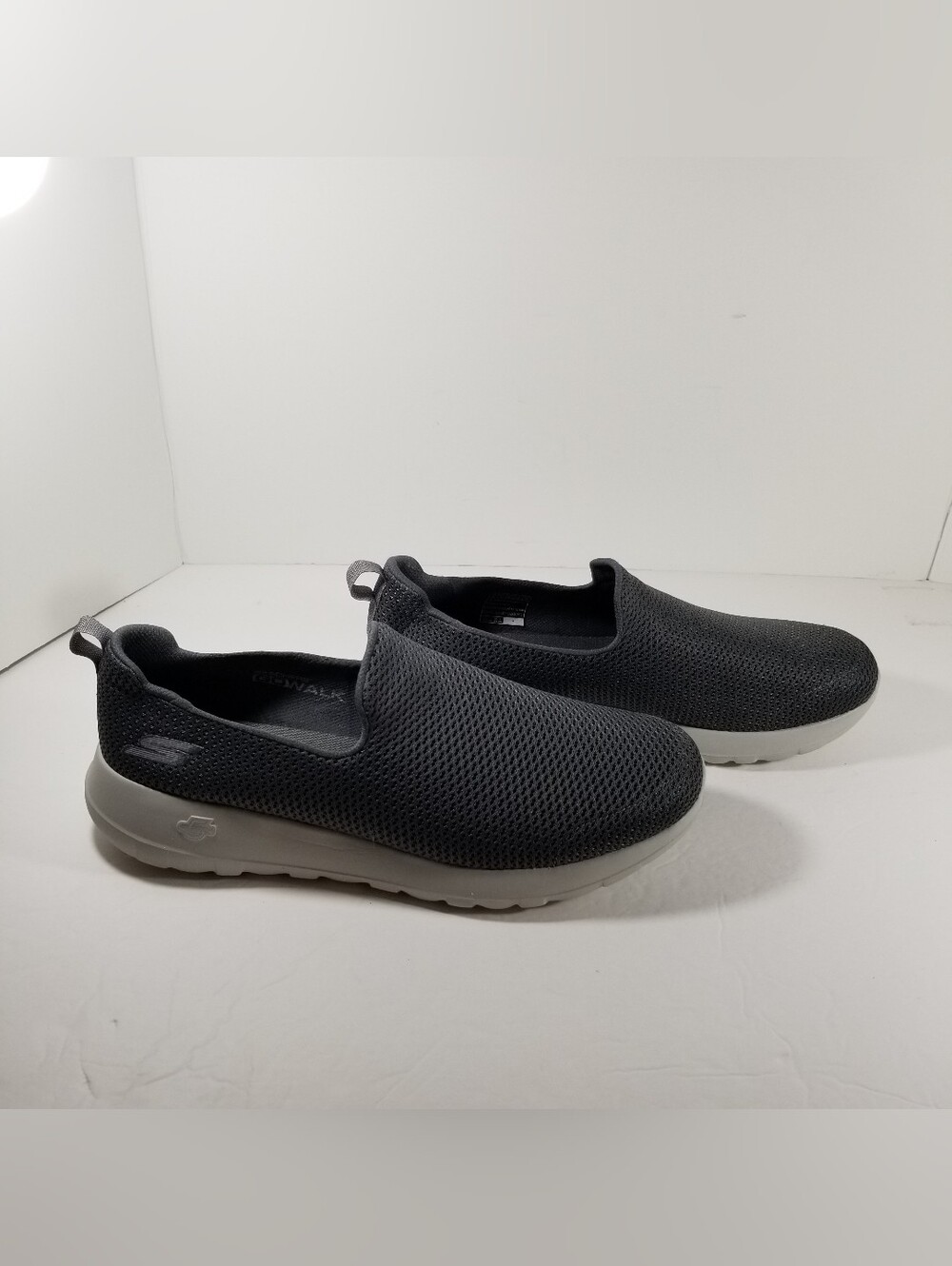 Skechers Go Walk Goga Max Shoes Men's 12 Slip On Walking Gray